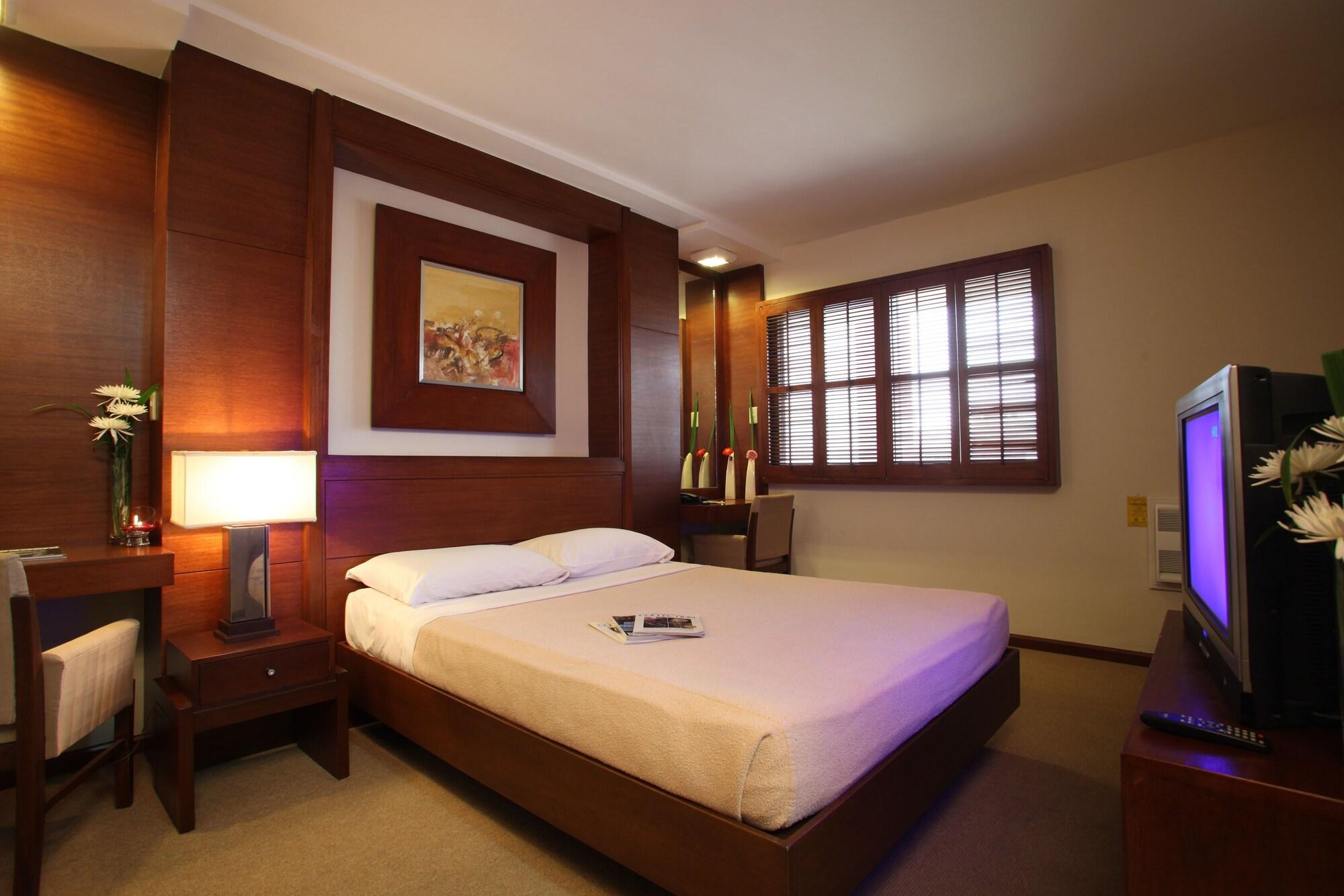 Amorsolo Mansion Hotel Makati City Luaran gambar